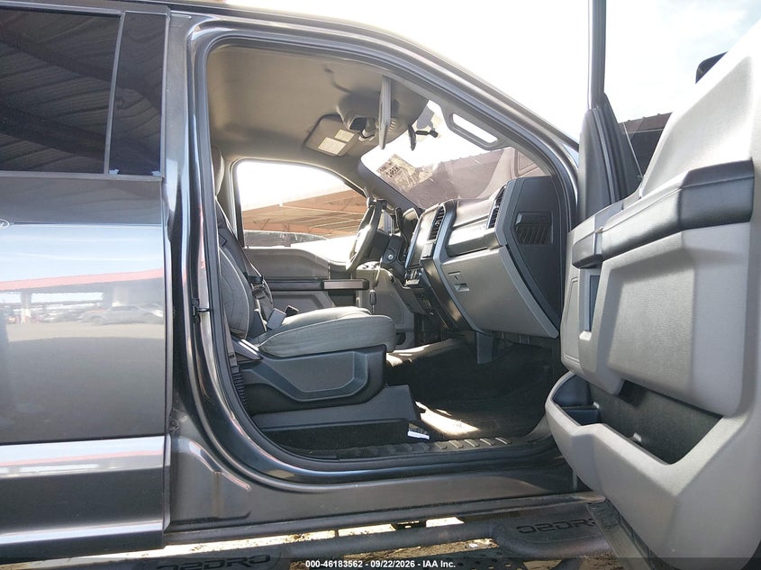 2017 Ford F250 VIN 1FT7W2BT5HEB36817 IAAI salvage auction — SIDE, Salvage Title, sold $9,000 on 2026-10-24 (photo 5)