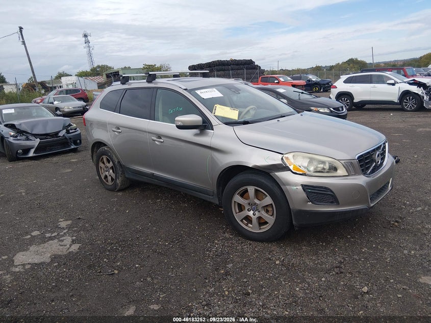 2011 Volvo Xc60 VIN YV4952DL4B2197896 IAAI salvage auction — RIGHT FRONT, Salvage (Pennsylvania), sold $0 on 2026-10-04 (photo 1)