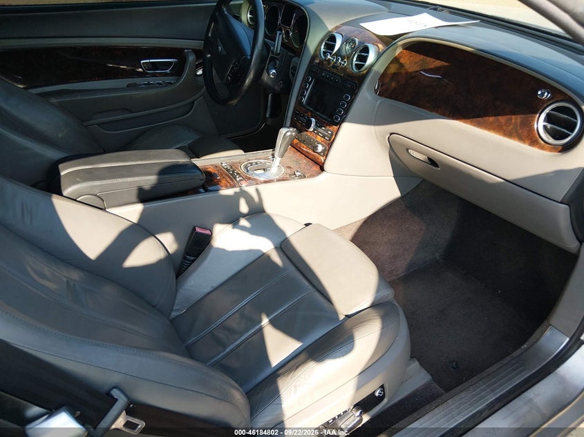 2005 Bentley Continental VIN SCBCR63W85C030135 IAAI salvage auction — NORMAL WEAR, Reconstructed (Louisiana), sold $0 on 2026-10-08 (photo 5)