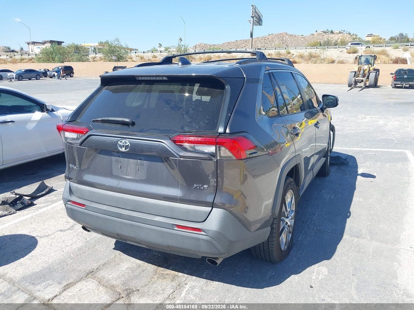 2021 Toyota Rav 4 VIN 2T3C1RFV4MC172214 IAAI salvage auction — ROLLOVER, Salvage (California), sold $7,800 on 2026-10-03 (photo 4)