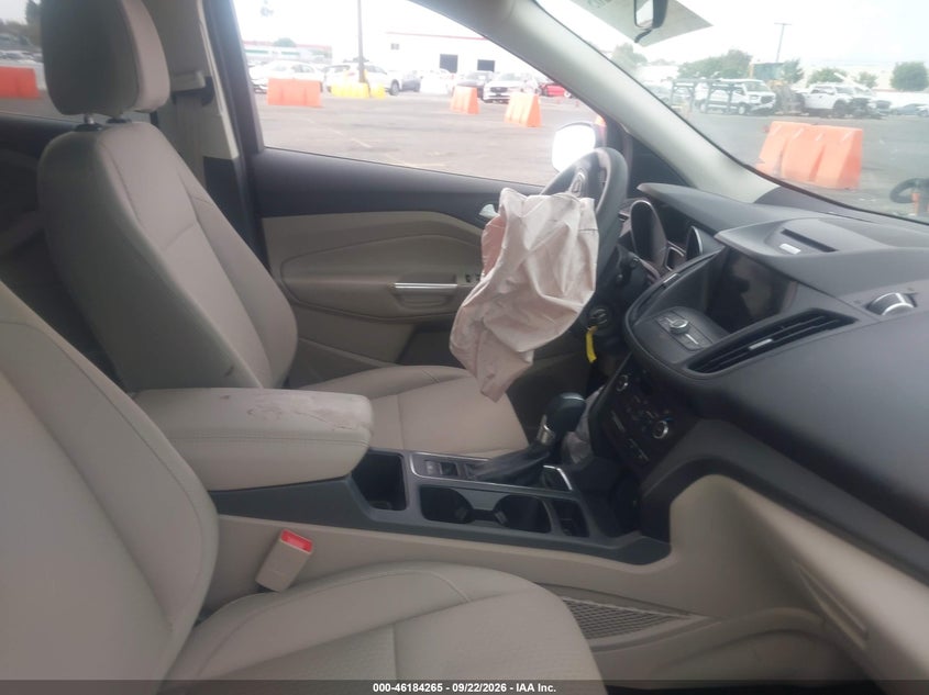 2017 Ford Escape VIN 1FMCU0G9XHUE96768 IAAI salvage auction — RIGHT FRONT, Salvage (California), sold $1,850 on 2026-10-03 (photo 5)