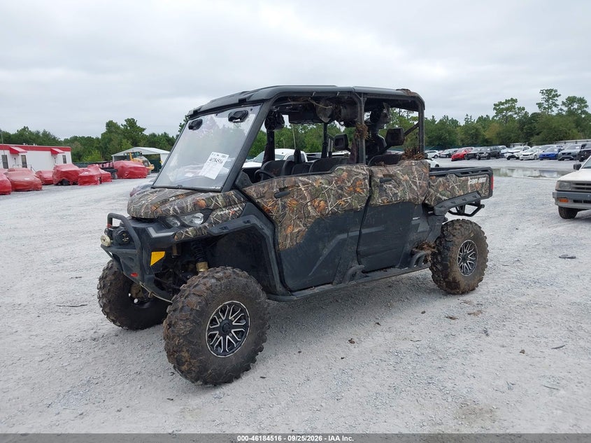 2025 Can-am Defender VIN 3JBUAAX44SK002586 IAAI salvage auction — WATER/FLOOD, Wait Title, sold $8,500 on 2026-10-22 (photo 2)