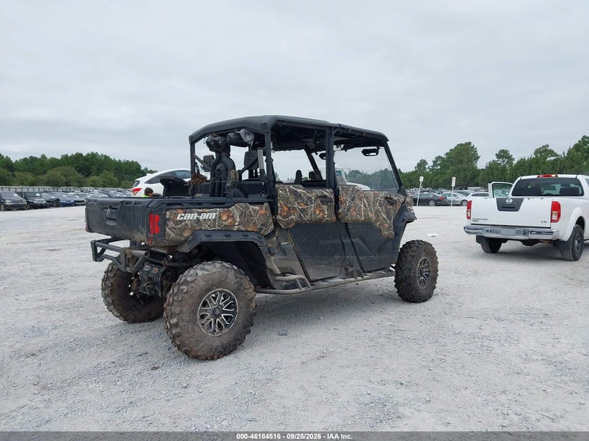 2025 Can-am Defender VIN 3JBUAAX44SK002586 IAAI salvage auction — WATER/FLOOD, Wait Title, sold $8,500 on 2026-10-22 (photo 4)