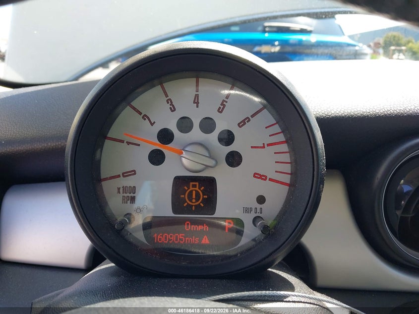 2011 Mini Cooper VIN WMWSU3C52BT093429 IAAI salvage auction — NORMAL WEAR, Clear - Dealer Only (California), sold $0 on 2026-09-29 (photo 7)