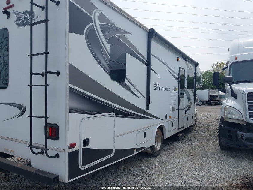 2019 Ford E-450 VIN 1FDXE4FS1KDC64836 IAAI salvage auction — MECHANICAL, Salvage (Pennsylvania), sold $8,850 on 2026-10-23 (photo 4)