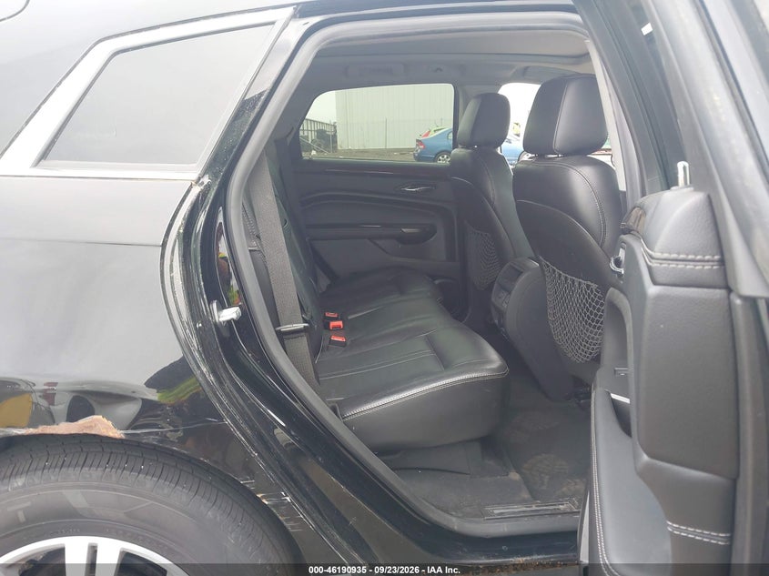 2012 Cadillac Srx VIN 3GYFNDE38CS501666 IAAI salvage auction — NORMAL WEAR, Wait Title, sold $250 on 2026-10-22 (photo 8)