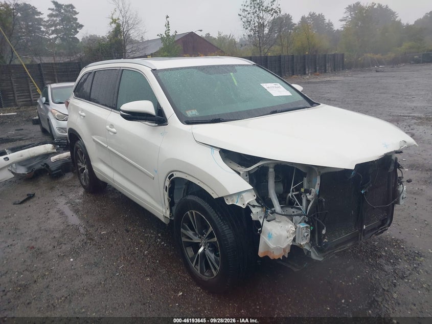 2016 Toyota Highlander VIN 5TDJKRFH5GS341028 — IAAI salvage auction photo