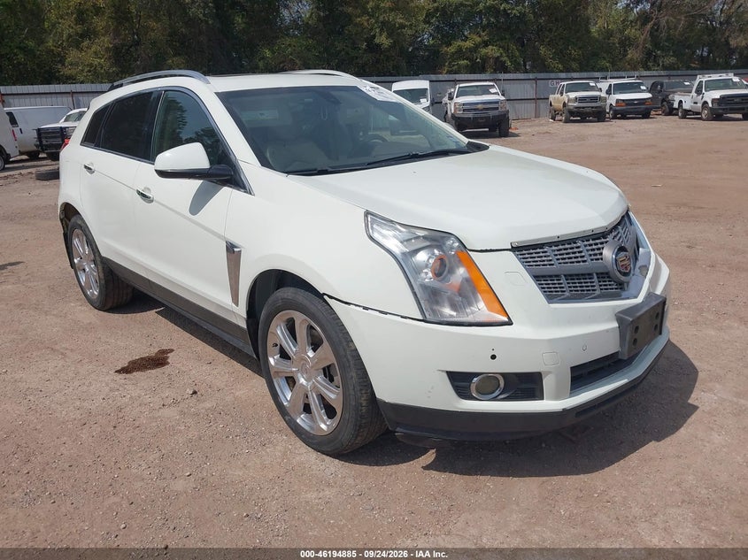 2013 Cadillac Srx VIN 3GYFNDE38DS581620 IAAI salvage auction — REPOSSESSION, Salvage Title, sold $100 on 2026-10-17 (photo 1)