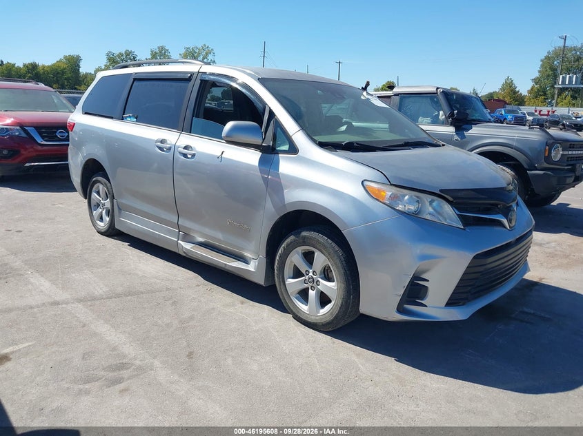 2019 Toyota Sienna VIN 5TDKZ3DC9KS994006 — IAAI salvage auction photo