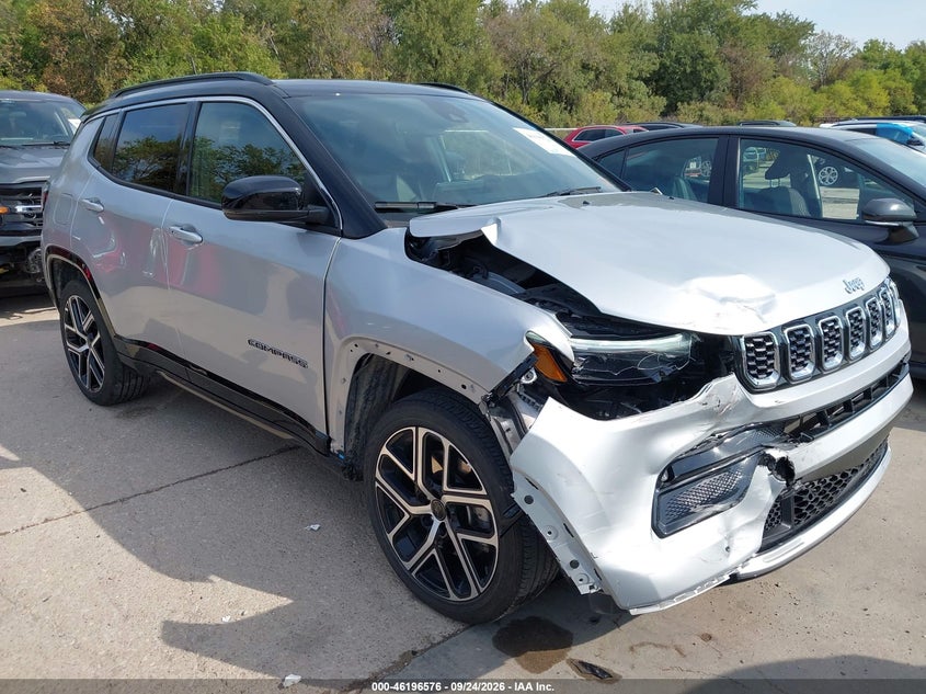 2025 Jeep Compass VIN 3C4NJDCN7ST624398 — IAAI salvage auction photo