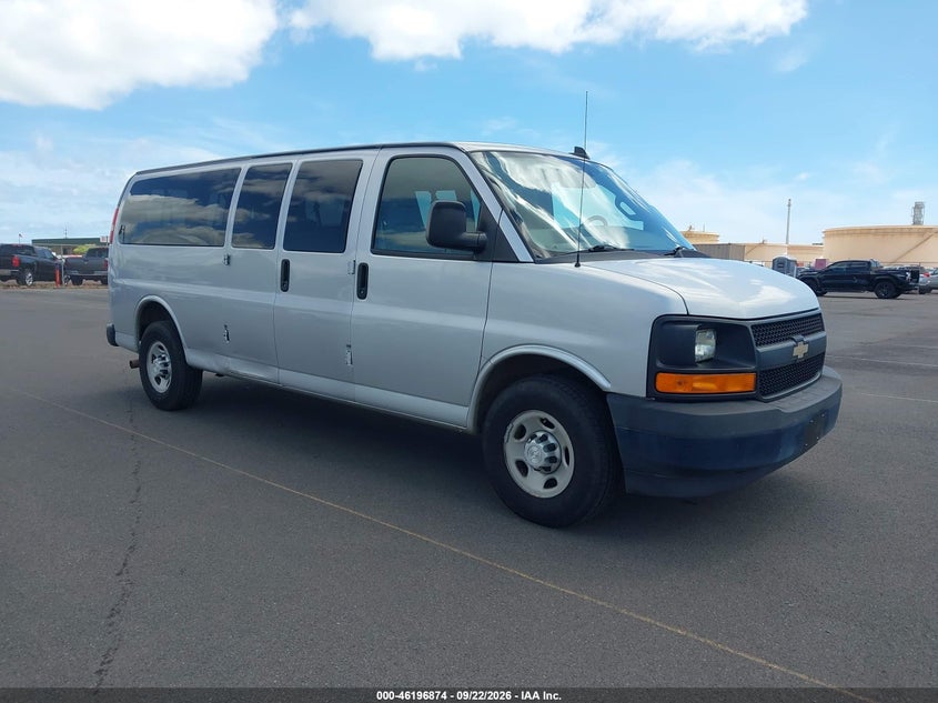2017 Chevrolet Express 3500 VIN 1GAZGNFG7H1301593 — IAAI salvage auction photo