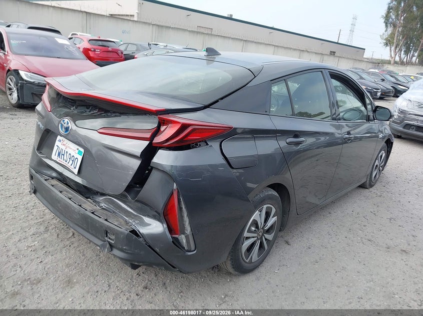 2017 Toyota Prius VIN JTDKARFP0H3005689 IAAI salvage auction — REAR END, Salvage Title, sold $7,100 on 2026-10-14 (photo 4)