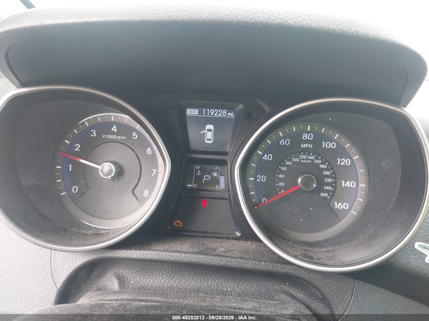 2016 Hyundai Elantra VIN KMHD35LH2GU319390 IAAI salvage auction — NORMAL WEAR, Clear (Utah), sold $800 on 2026-10-08 (photo 7)