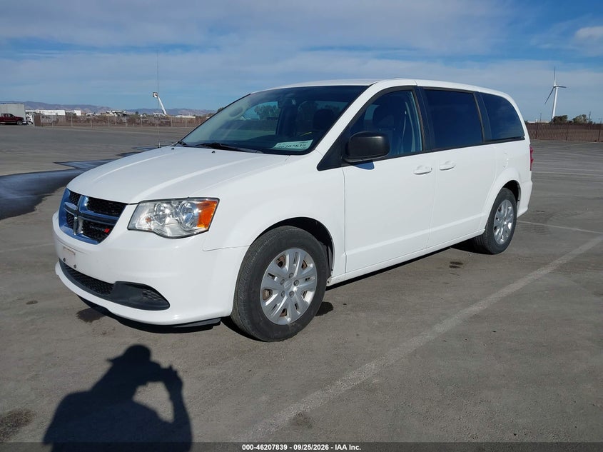 2018 Dodge Grand caravan VIN 2C4RDGBG7JR288735 IAAI salvage auction — NORMAL WEAR, SF97 (California), sold $12,900 on 2026-10-08 (photo 2)