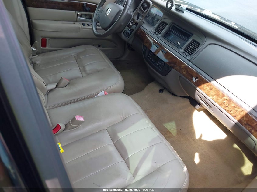 2011 Mercury Grand marquis VIN 2MEBM7FV6BX601246 IAAI salvage auction — FRONT END, Wait Title, sold $650 on 2026-10-10 (photo 5)