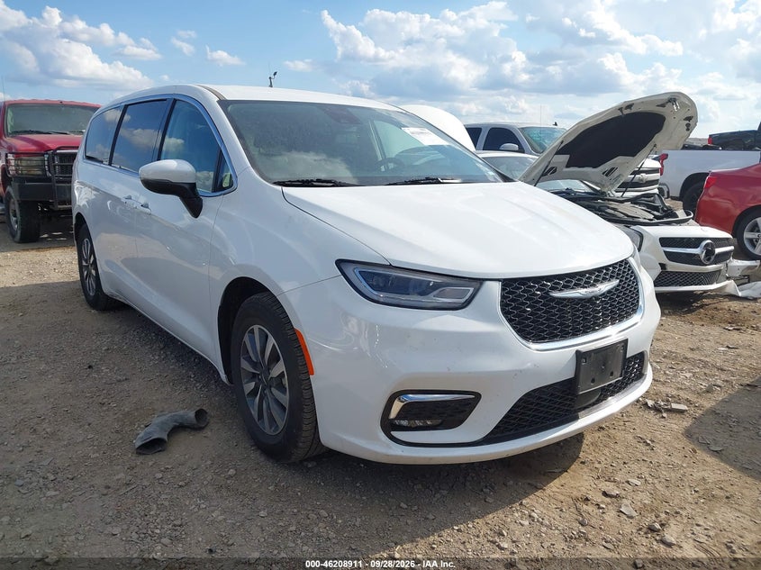 2023 Chrysler Pacifica VIN 2C4RC1L76PR614225 — IAAI salvage auction photo