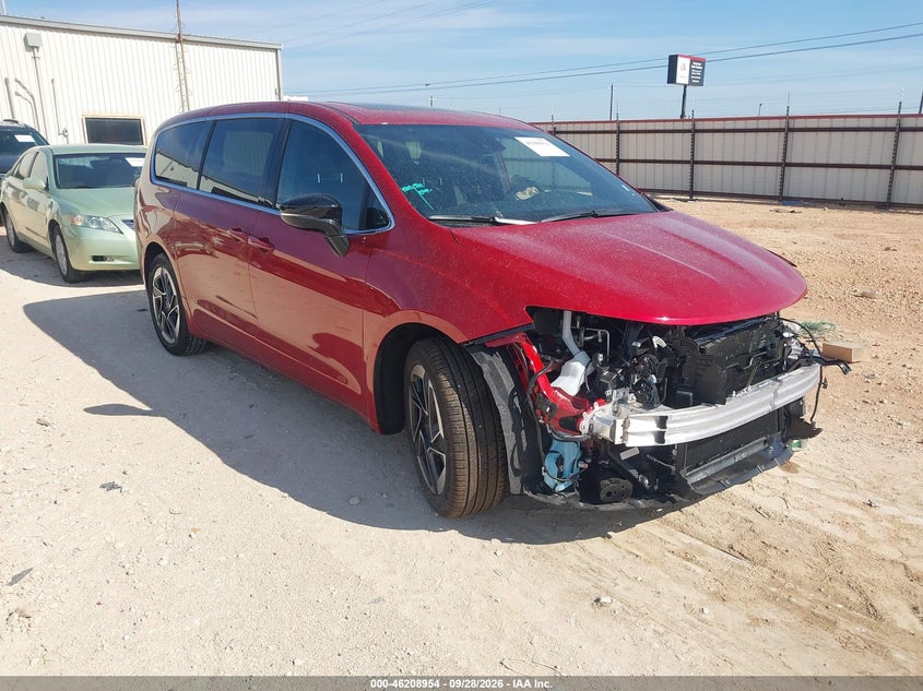 2027 Chrysler Pacifica VIN 2C4RC1GGXVR601405 — IAAI salvage auction photo