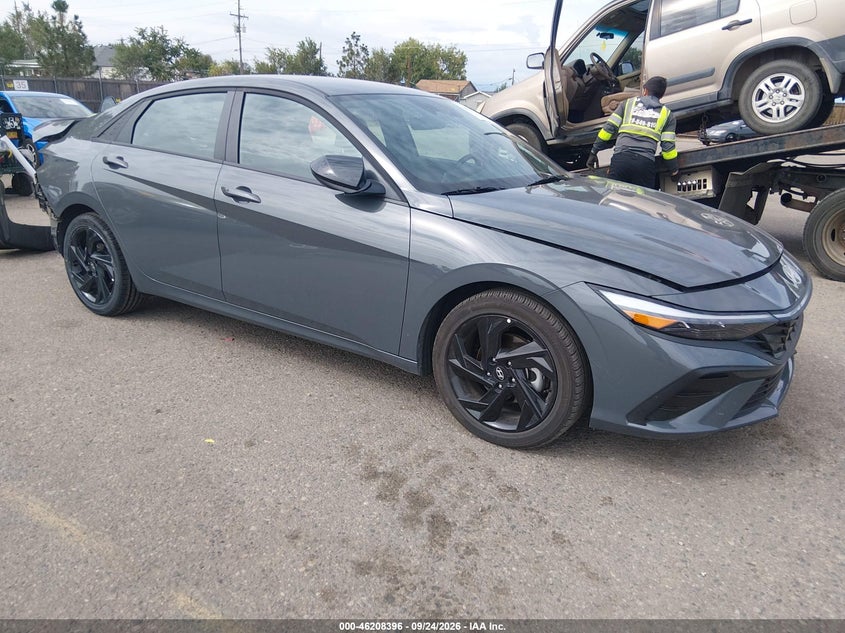 2026 Hyundai Elantra VIN KMHLM4DG1TU234723 — IAAI salvage auction photo