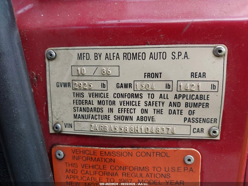 1987 Alfa romeo Spider VIN ZARBA5588H1048374 IAAI salvage auction — NORMAL WEAR, Clear (Washington), sold $2,700 on 2026-10-07 (photo 9)