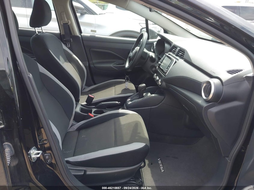 2025 Nissan Versa VIN 3N1CN8DV9SL862337 IAAI salvage auction — LEFT FRONT, Enterprise Vehicles Clear Only (Florida), sold $11,350 on 2026-10-05 (photo 5)