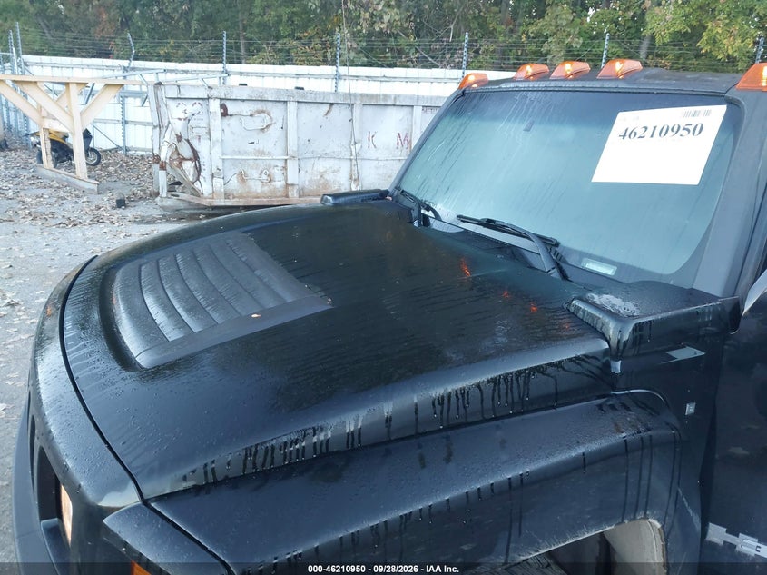 2007 Hummer H3 VIN 5GTDN13E178200972 IAAI salvage auction — NORMAL WEAR, Clear (Michigan), sold $850 on 2026-10-08 (photo 6)