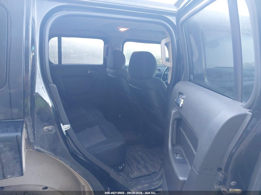 2007 Hummer H3 VIN 5GTDN13E178200972 IAAI salvage auction — NORMAL WEAR, Clear (Michigan), sold $850 on 2026-10-08 (photo 8)