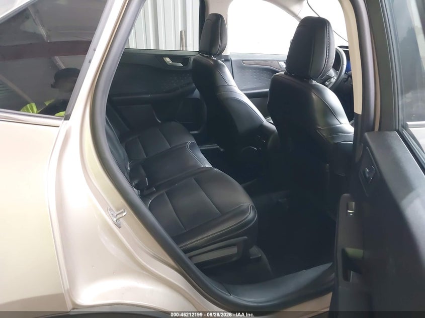 2020 Ford Escape VIN 1FMCU0DZXLUA70656 IAAI salvage auction — SIDE, Salvage Title, sold $7,350 on 2026-10-08 (photo 8)