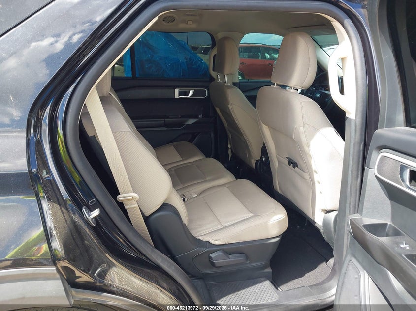 2021 Ford Explorer VIN 1FMSK7BH1MGB04150 IAAI salvage auction — UNKNOWN, Enterprise Vehicles Clear Only (Texas), sold $14,800 on 2026-10-05 (photo 8)