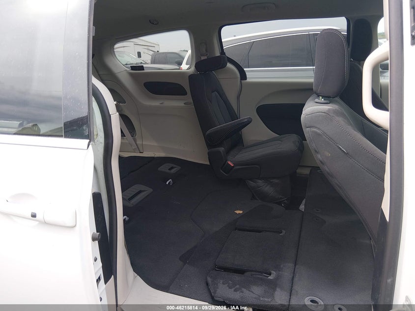 2023 Chrysler Voyager VIN 2C4RC1CG6PR601765 IAAI salvage auction — FRONT END, Enterprise Vehicles Clear Only (Texas), sold $11,000 on 2026-10-04 (photo 8)
