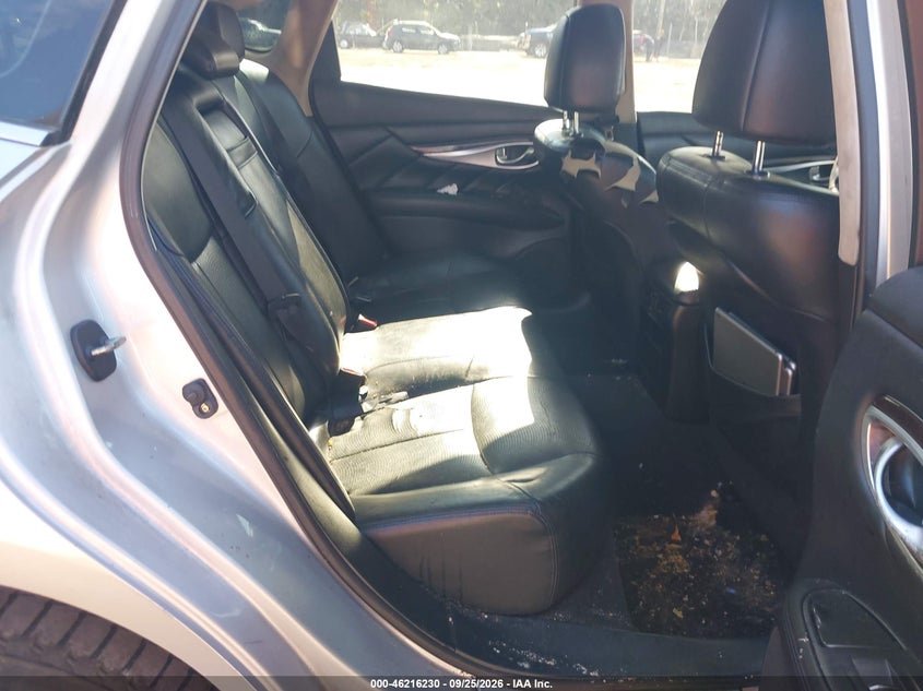 2012 Infiniti M VIN JN1BY1AR0CM396094 IAAI salvage auction — NORMAL WEAR, Clear (Maryland), sold $0 on 2026-10-05 (photo 8)