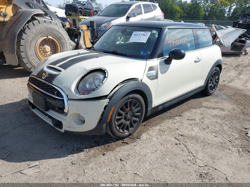 2017 Mini Hard top VIN WMWXP7C54H2A44545 IAAI salvage auction — FRONT END, Salvage Title, sold $2,500 on 2026-10-17 (photo 2)