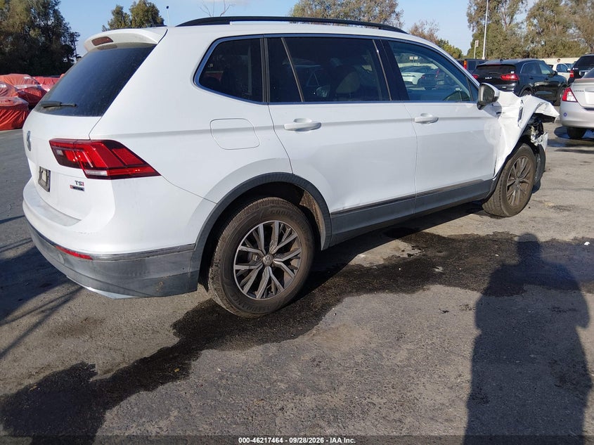 2018 Volkswagen Tiguan VIN 3VV2B7AX7JM199944 IAAI salvage auction — RIGHT FRONT, Salvage (California), sold $4,850 on 2026-10-07 (photo 4)