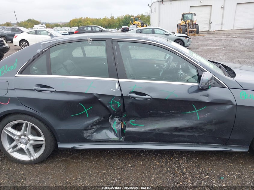 2014 Mercedes-benz E-klasse VIN WDDHF8JBXEA865842 IAAI salvage auction — SIDE, Salvage (Pennsylvania), sold $2,450 on 2026-10-13 (photo 6)