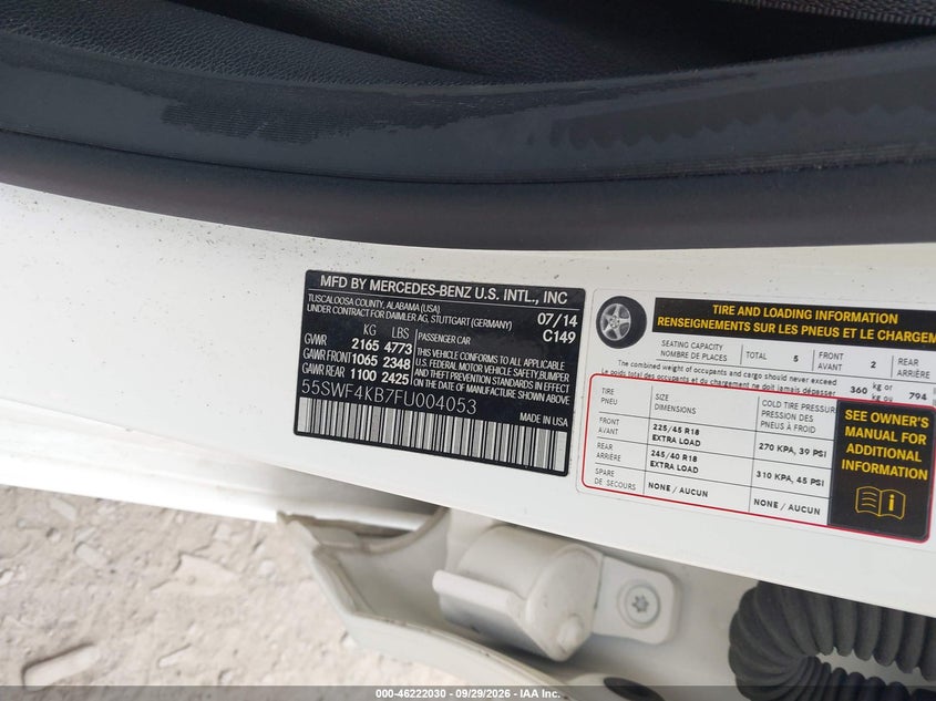 2015 Mercedes-benz C-klasse VIN 55SWF4KB7FU004053 IAAI salvage auction — REAR END, Salvage Title, sold $6,900 on 2026-10-10 (photo 9)