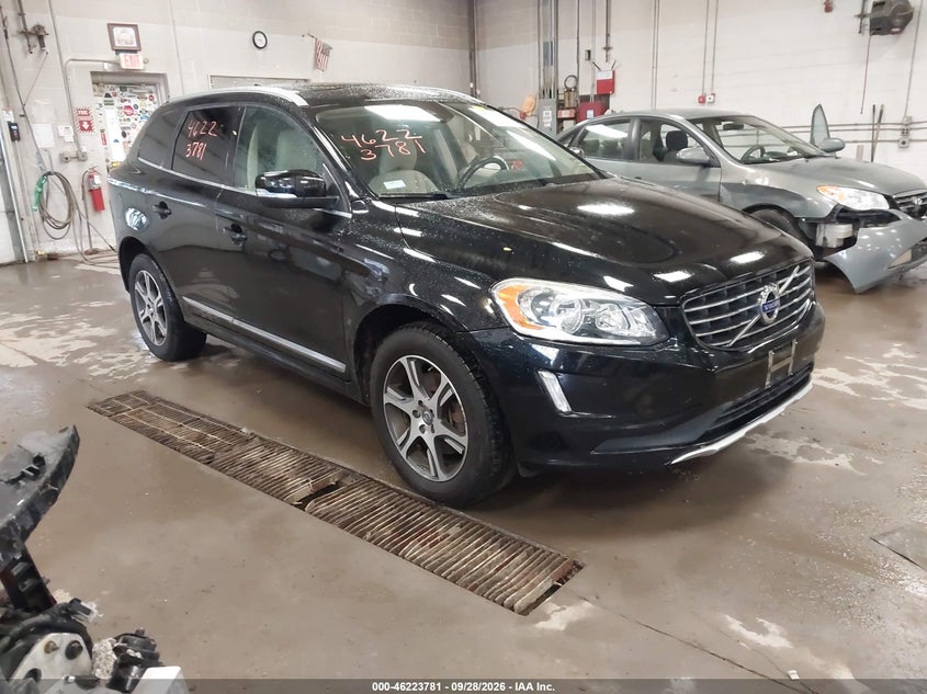 2014 Volvo Xc60 VIN YV4902DZ9E2538118 IAAI salvage auction — NORMAL WEAR, Original (Maine), sold $1,900 on 2026-10-02 (photo 1)