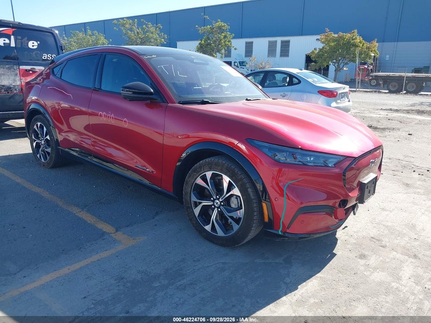 2022 Ford Mustang mach-e VIN 3FMTK3R75NMA30717 — IAAI salvage auction photo