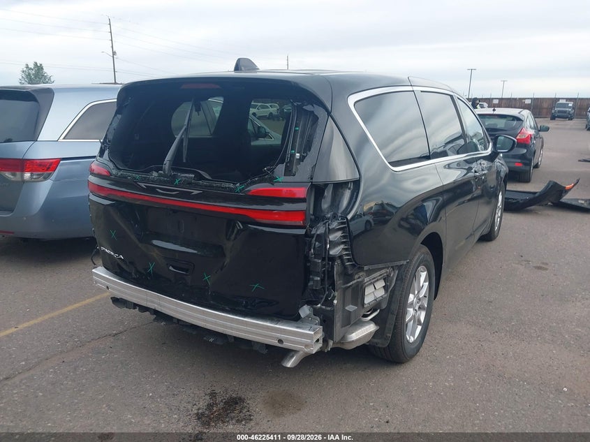 2027 Chrysler Pacifica VIN 2C4RC1BG3VR552166 IAAI salvage auction — REAR END, Enterprise Vehicles Clear Only (Utah), sold $15,400 on 2026-10-06 (photo 4)