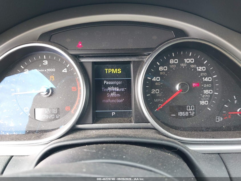 2013 Audi Q7 VIN WA1LMAFE6DD012639 IAAI salvage auction — FRONT END, Clear (Minnesota), sold $650 on 2026-10-10 (photo 7)