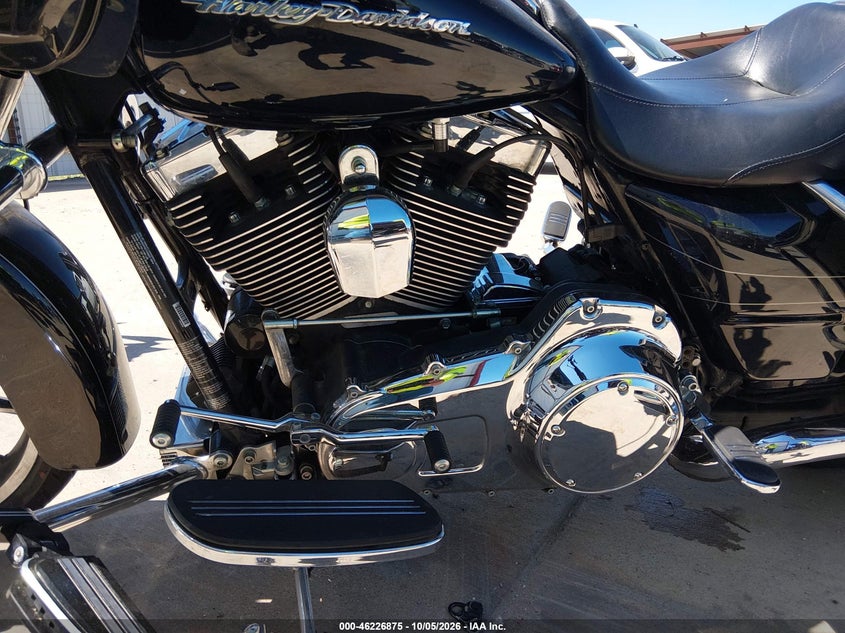 2015 Harley-davidson Fltrxs VIN 1HD1KTM10FB623603 IAAI salvage auction — THEFT, Original (Texas), sold $3,850 on 2026-10-15 (photo 9)