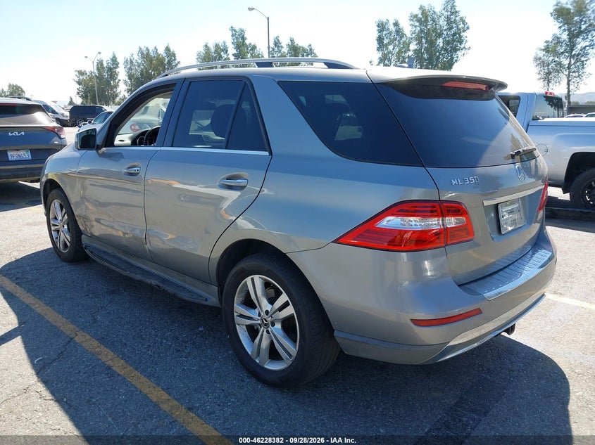 2013 Mercedes-benz M-klasse VIN 4JGDA5JB9DA253521 IAAI salvage auction — SIDE, Salvage (California), sold $3,050 on 2026-10-05 (photo 3)