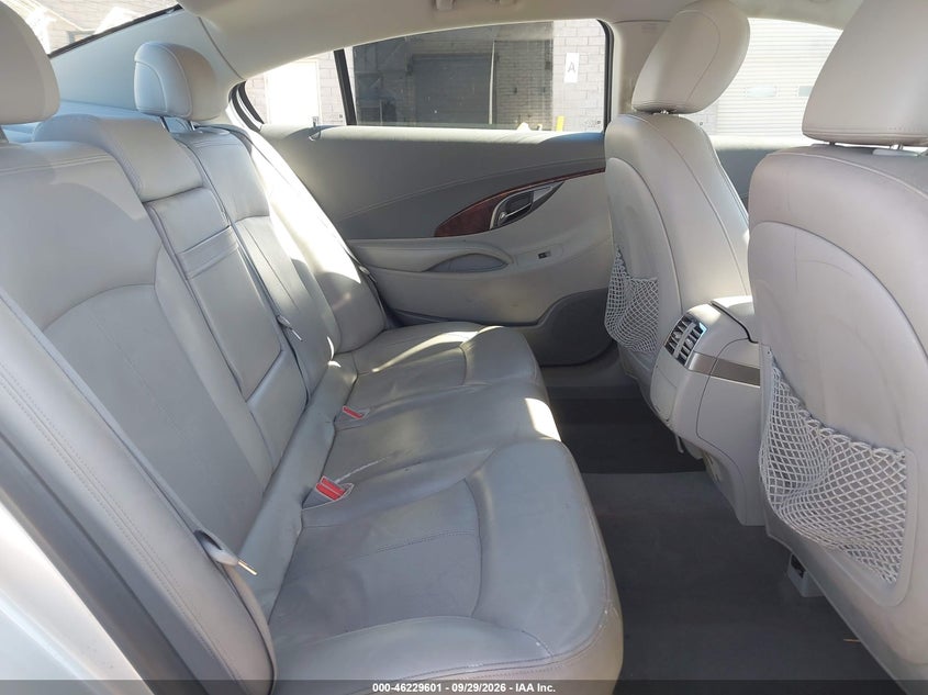 2012 Buick Lacrosse VIN 1G4GJ5E34CF265898 IAAI salvage auction — SIDE, Salvage Title, sold $1,350 on 2026-10-08 (photo 8)