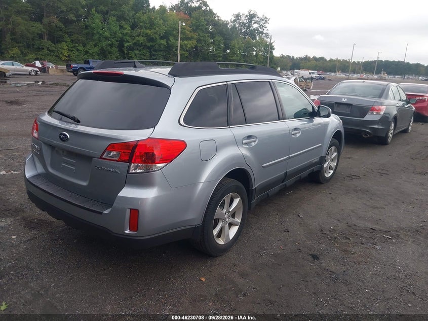 2014 Subaru Outback VIN 4S4BRBLC6E3213410 IAAI salvage auction — NORMAL WEAR, Clear (Virginia), sold $275 on 2026-10-07 (photo 4)