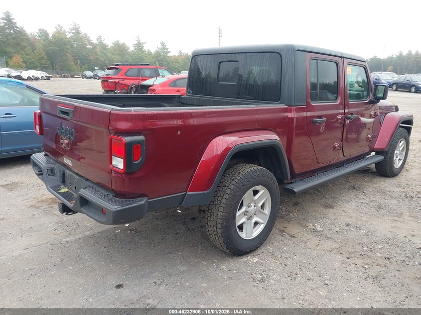 2021 Jeep Gladiator VIN 1C6HJTAG5ML531090 IAAI salvage auction — BIO HAZARD, Salvage (Massachusetts), sold $11,250 on 2026-10-16 (photo 4)