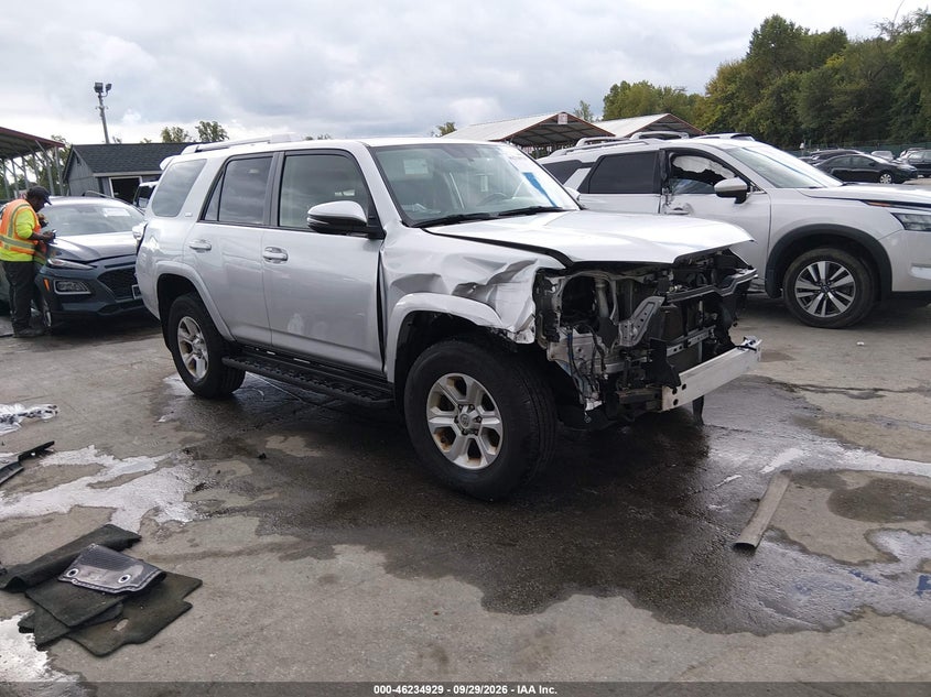 2018 Toyota 4runner VIN JTEBU5JR4J5523996 — IAAI salvage auction photo