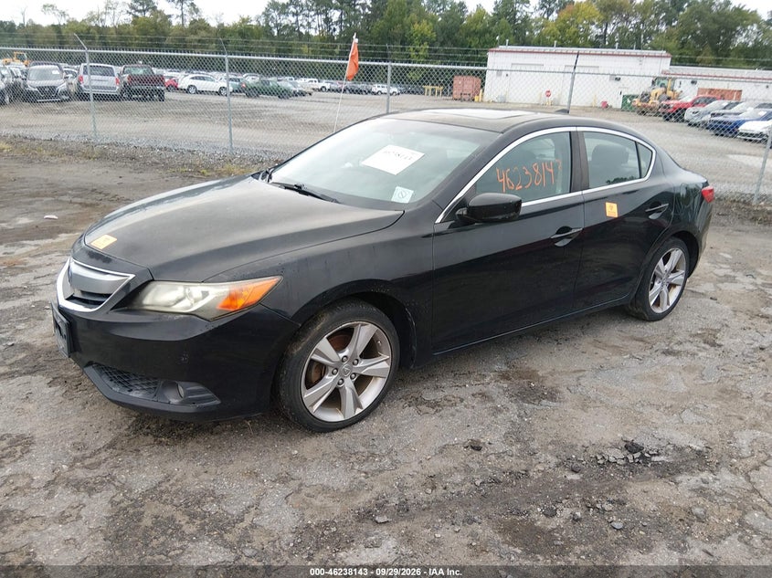 2013 Acura Ilx VIN 19VDE1F54DE007423 IAAI salvage auction — NORMAL WEAR, Clear (Virginia), sold $25 on 2026-10-10 (photo 2)