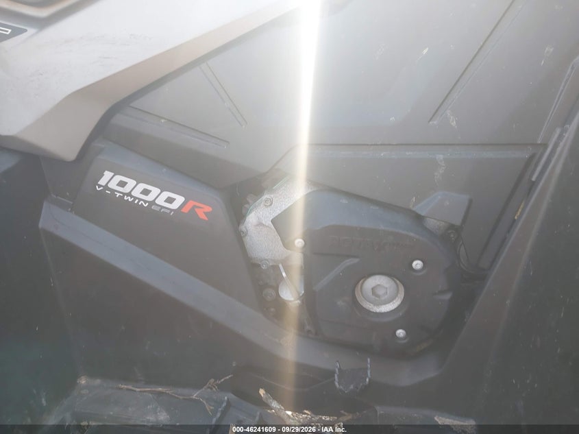 2024 Can-am/ brp VIN 3JRLKAX29RJ000033 IAAI salvage auction — FRONT END, Salvage Title, sold $6,200 on 2026-10-14 (photo 8)