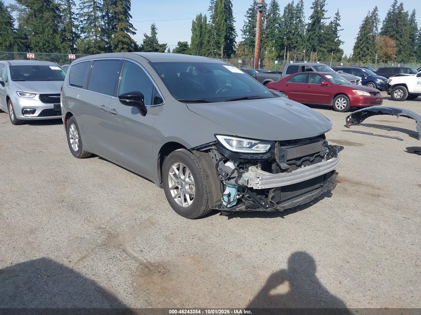 2025 Chrysler Pacifica VIN 2C4RC1BGXSR553598 IAAI salvage auction — FRONT END, Enterprise Vehicles Clear Only (Georgia), sold $13,950 on 2026-10-07 (photo 1)