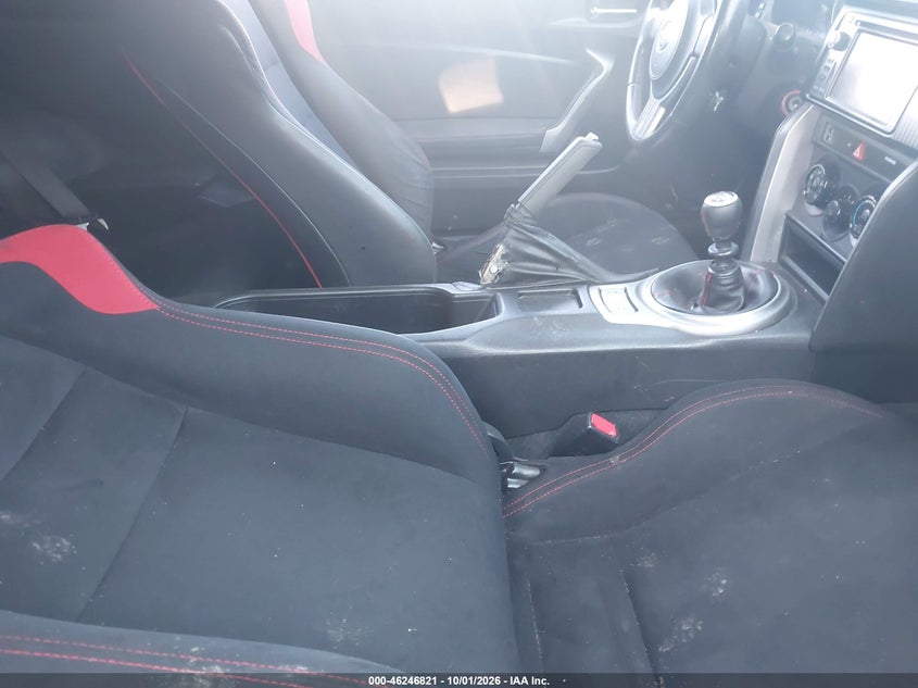 2013 Scion Fr-s VIN JF1ZNAA15D1711205 IAAI salvage auction — ALL OVER, Salvage Title, sold $1,250 on 2026-10-10 (photo 5)