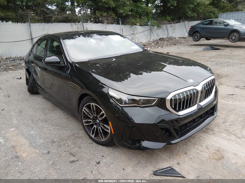 2027 BMW 5er VIN WBA53FJ05VCY16932 — IAAI salvage auction photo
