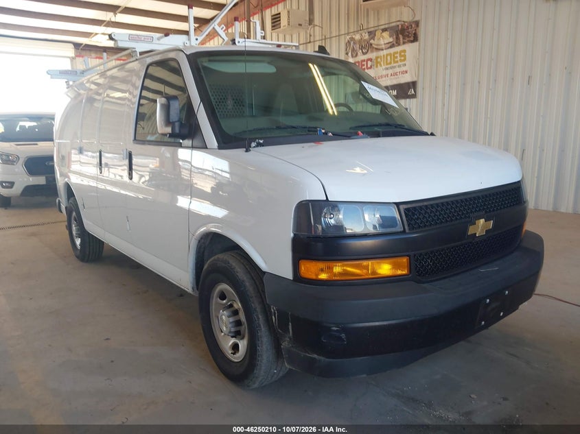 2021 Chevrolet Express cargo VIN 1GCWGAF70M1162601 — IAAI salvage auction photo